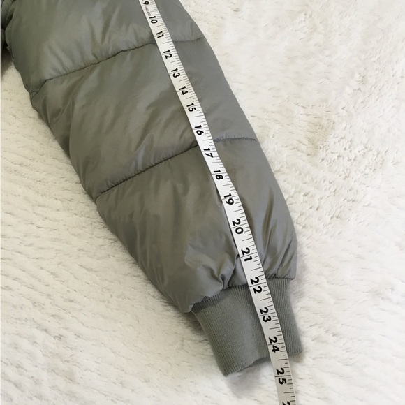 Abercrombie and Fitch Between Season in light green size Medium NWT $140 - Picture 6 of 11